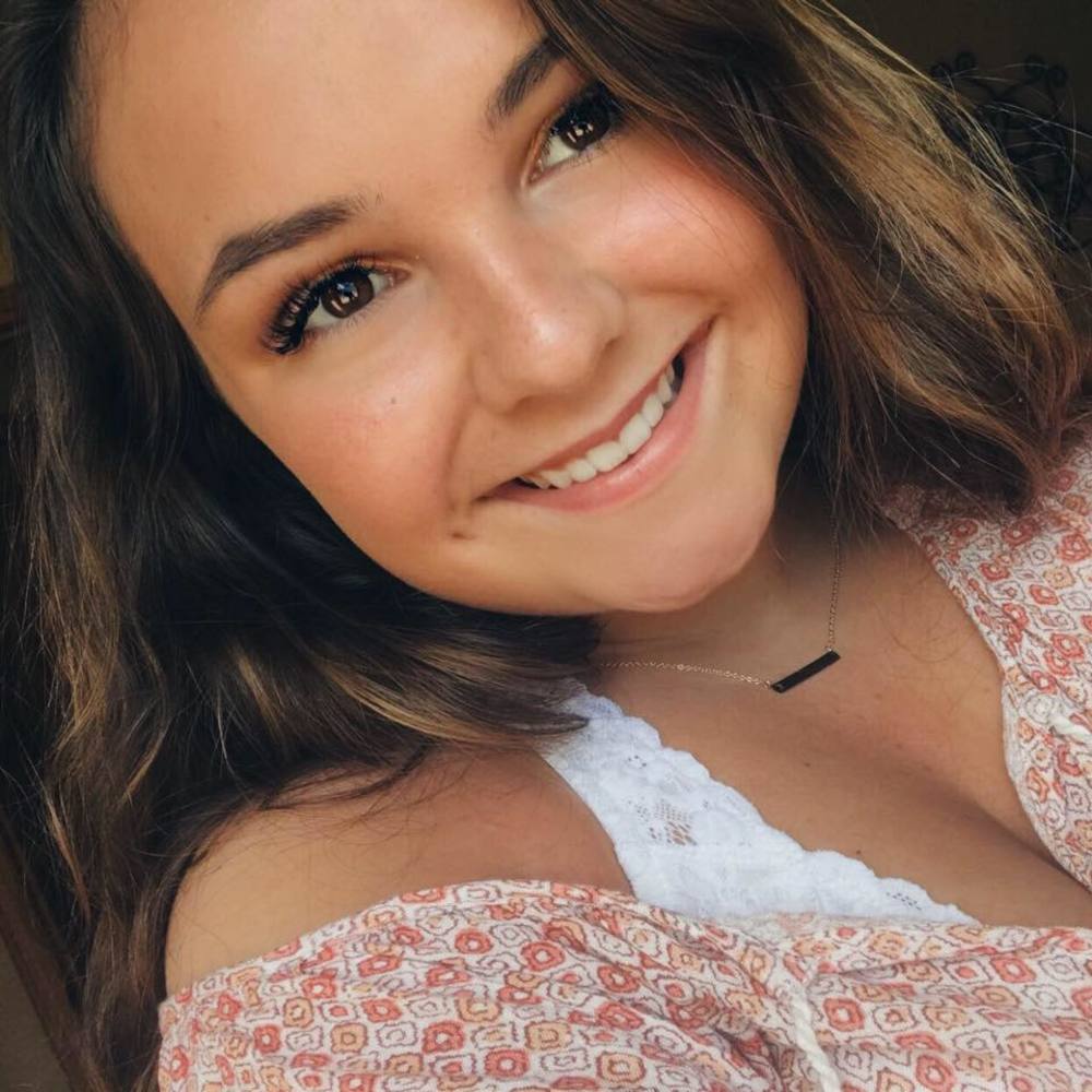Meet your Posher, Kaleigh